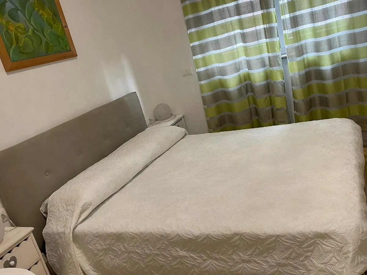 Joys House Bed & Breakfast Bergamo Italy